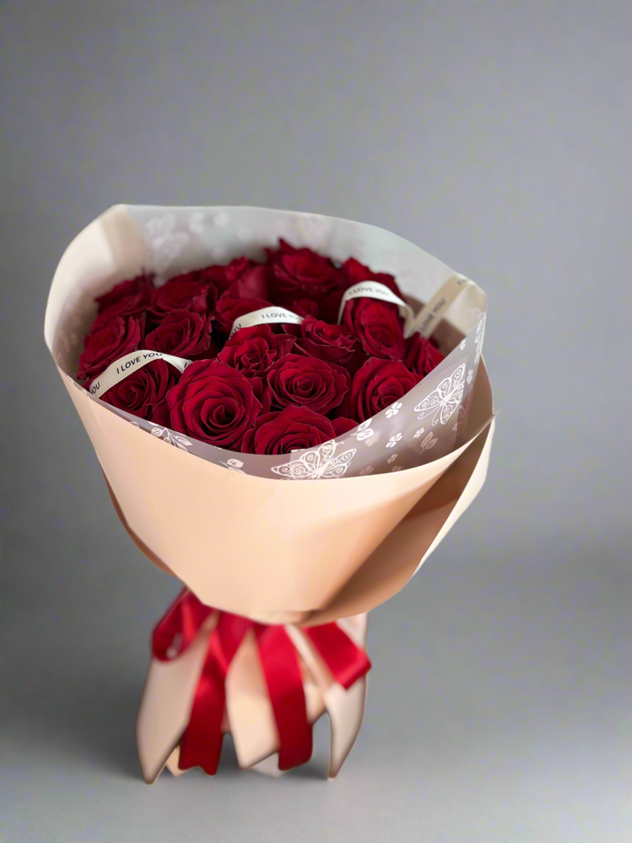 Copa of roses hand Tied Bouquet