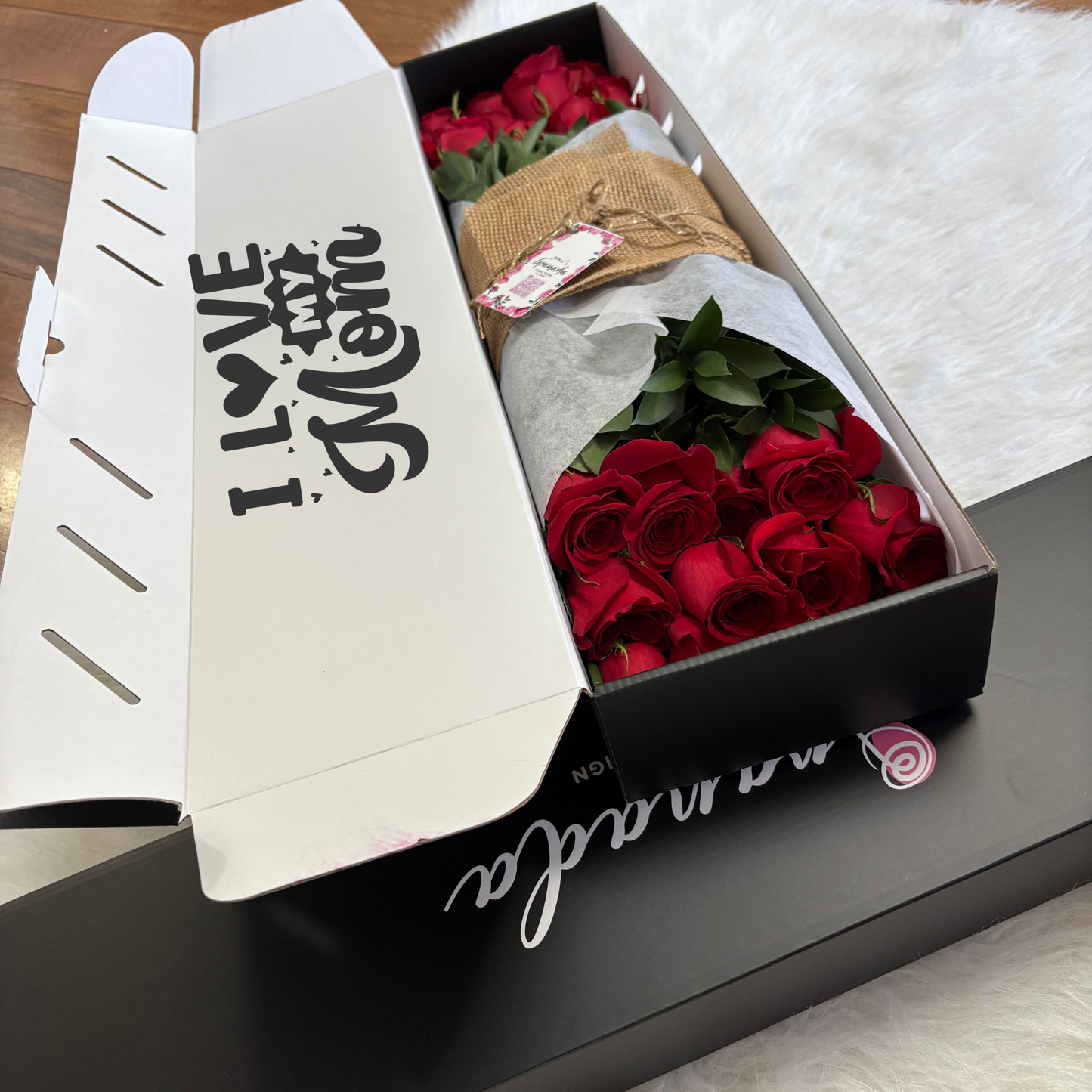 Luxury Box Roses Flowers Fresh Bouquet, Fresh Flowers for Delivery, 24 Fresh Cut Stems