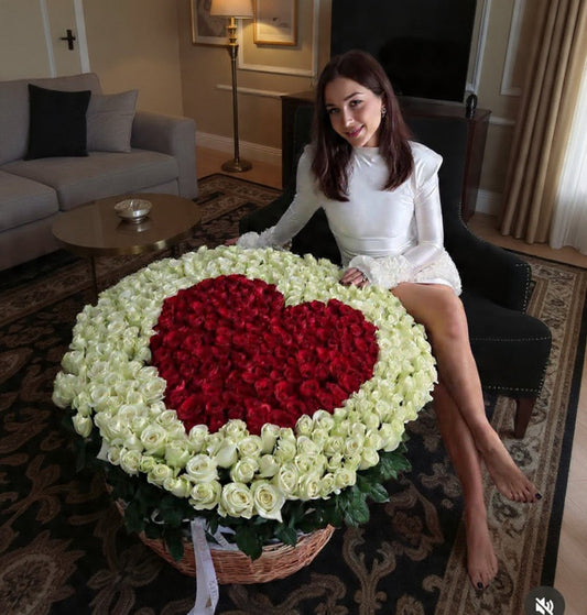 Radiate Elegance: Long-Stemmed Rose Basket for Unforgettable Moments 3 sizes