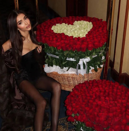 Radiate Elegance: Long-Stemmed Rose Basket for Unforgettable Moments 3 sizes