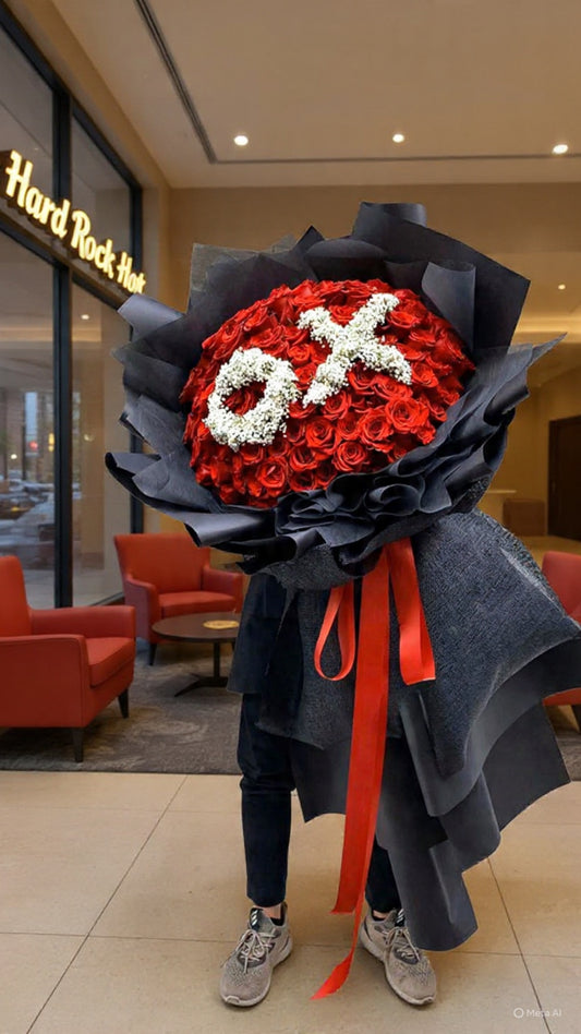 ❤️ Luxury Red Rose Bouquet with Personalized Initials (XL)