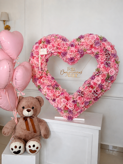 Floral Heart Crown – Premium Rose & Hydrangea Heart Arrangement