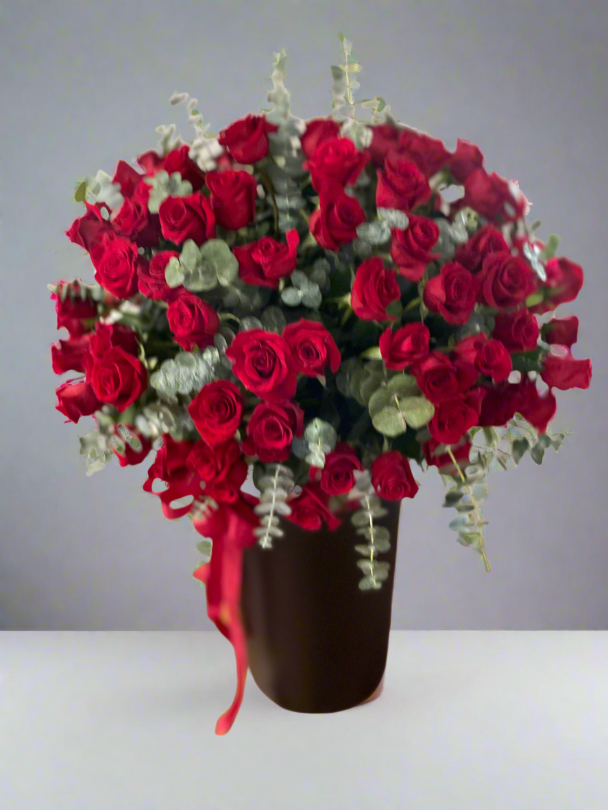 Grand Luxury Rose Cylinder – 300 Premium Red Roses in Black Velvet Box | Granada Floral San Diego
