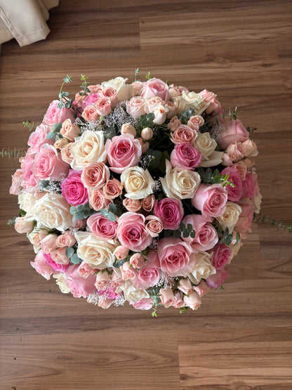 Luxury Rose Sphere Box | Premium Roses & Spray Roses in Elegant Design – Granada Floral