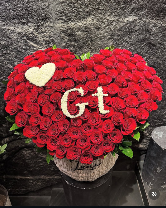 Basket Large Red Heart Rose