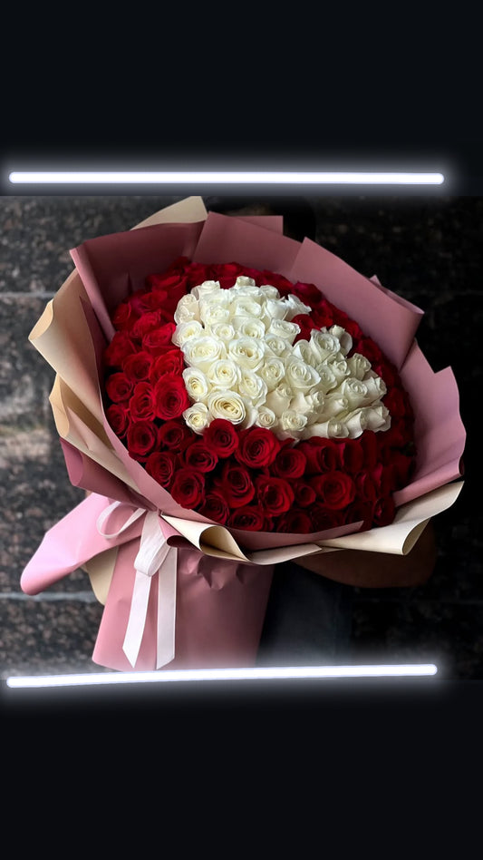 Ramo corazón/ Heart Master  round Hand Tied Bouquet