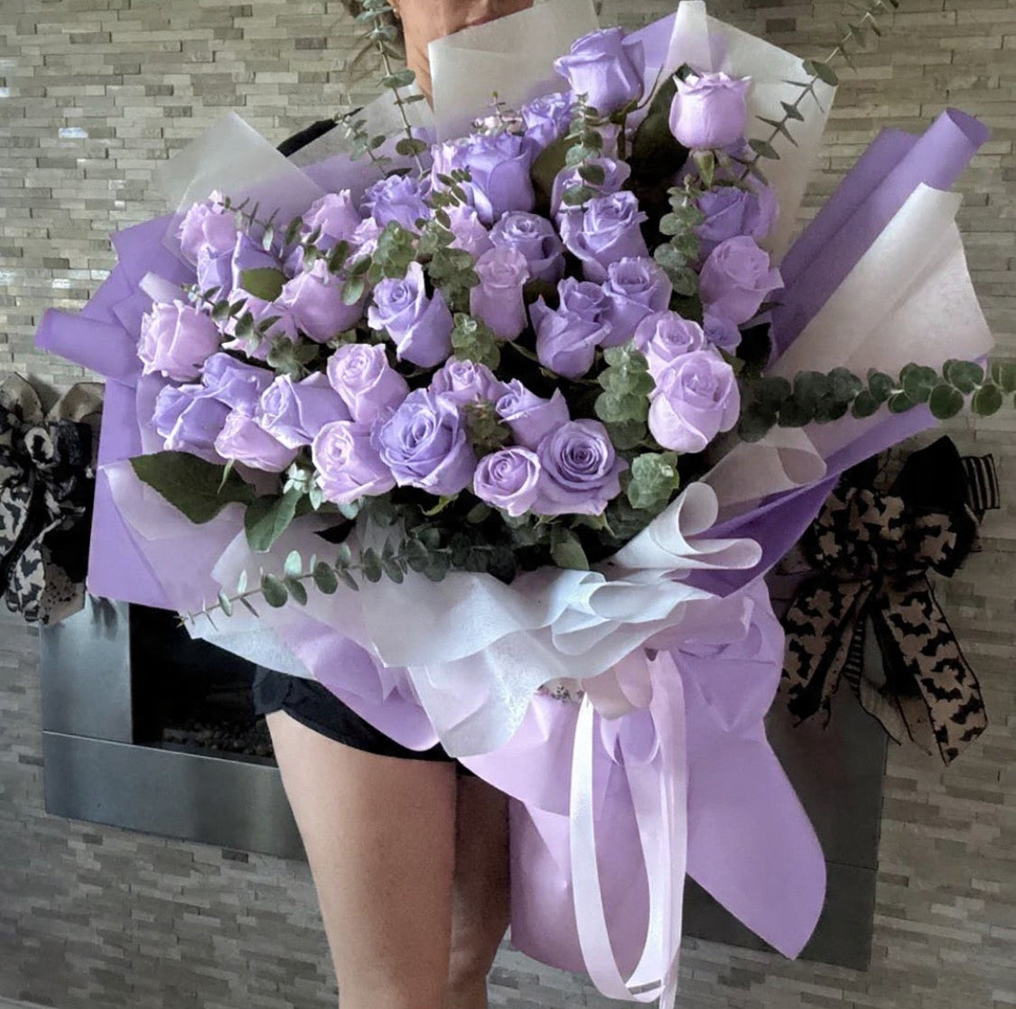Royal Luxury Oversized Rose Bouquet – Available in All Colors
