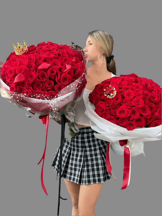 Copa of roses hand Tied Bouquet