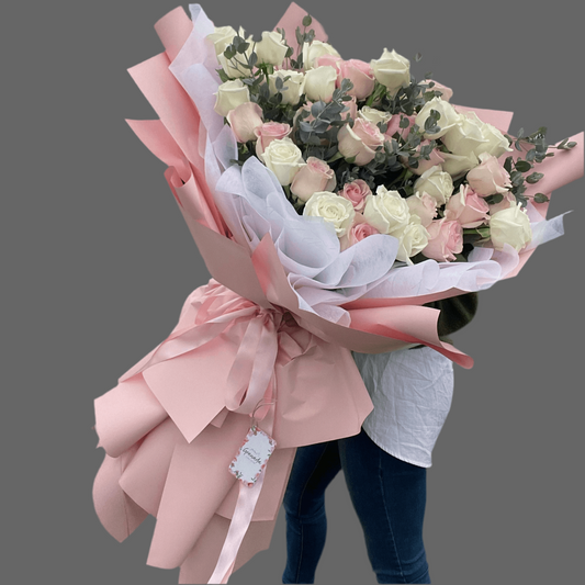 Royal Luxury Oversized Rose Bouquet – Available in All Colors