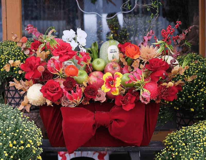 Floral fruits basket