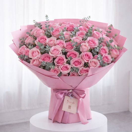 Elegant Pastel Bouquet – Luxurious Roses & Gerberas in Premium Wrapping