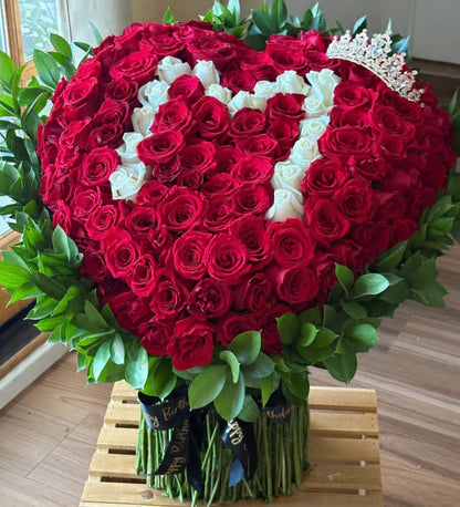 Standing Heart Shape Roses Bouquet