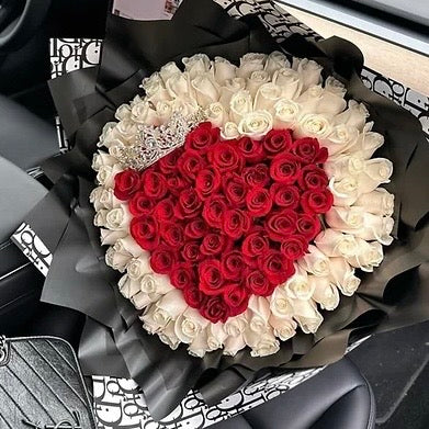 Ramo corazón/ Heart Master  round Hand Tied Bouquet