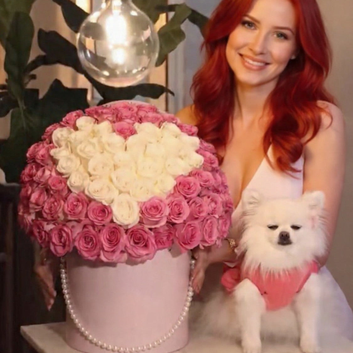 Luxury Heart-Shaped Rose Box – Red & White Roses