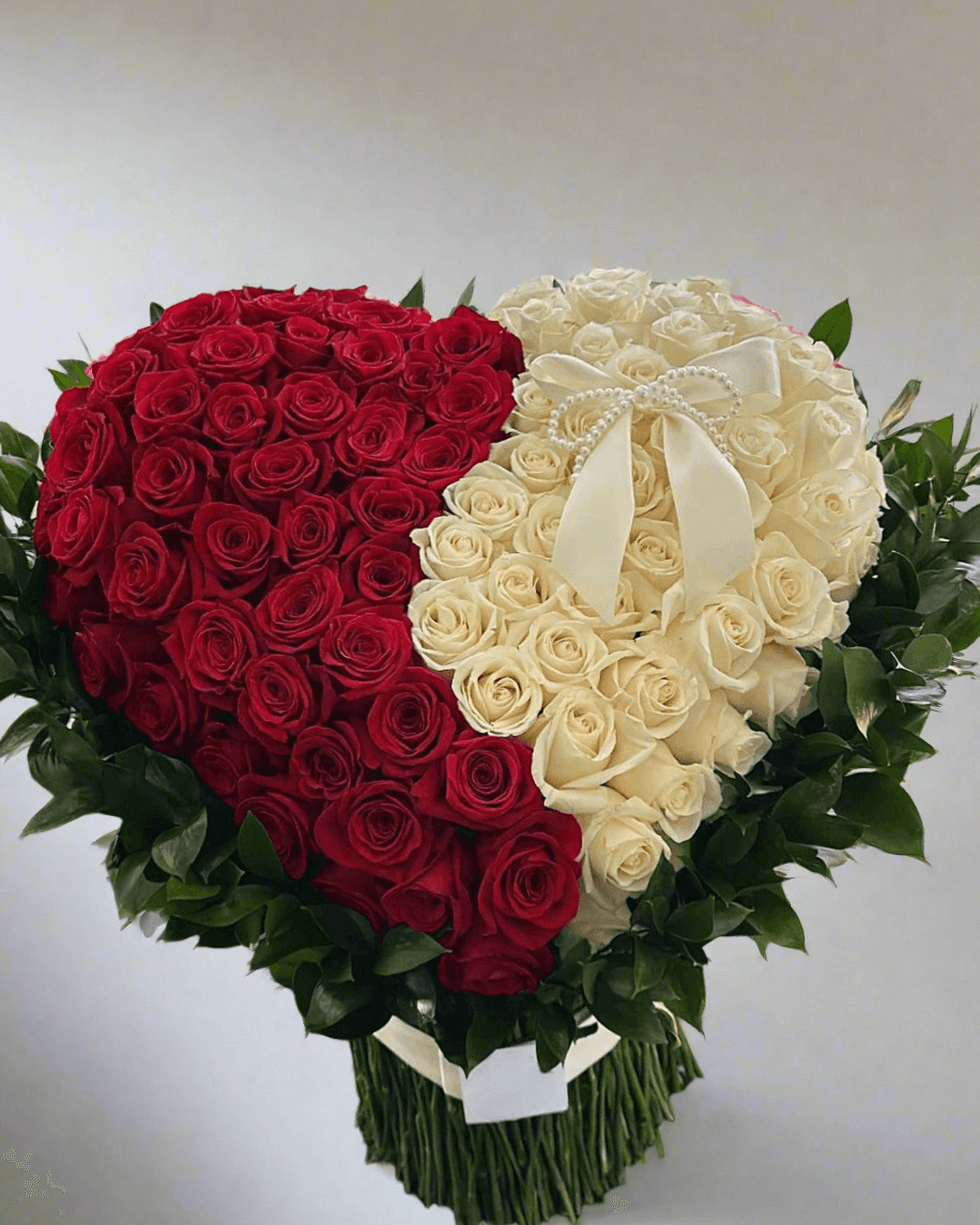 Standing Heart Shape Roses Bouquet