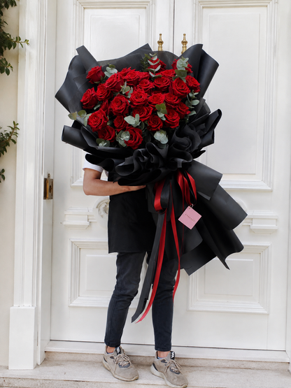 Royal Luxury Oversized Rose Bouquet – Available  Flowers in All San Diego