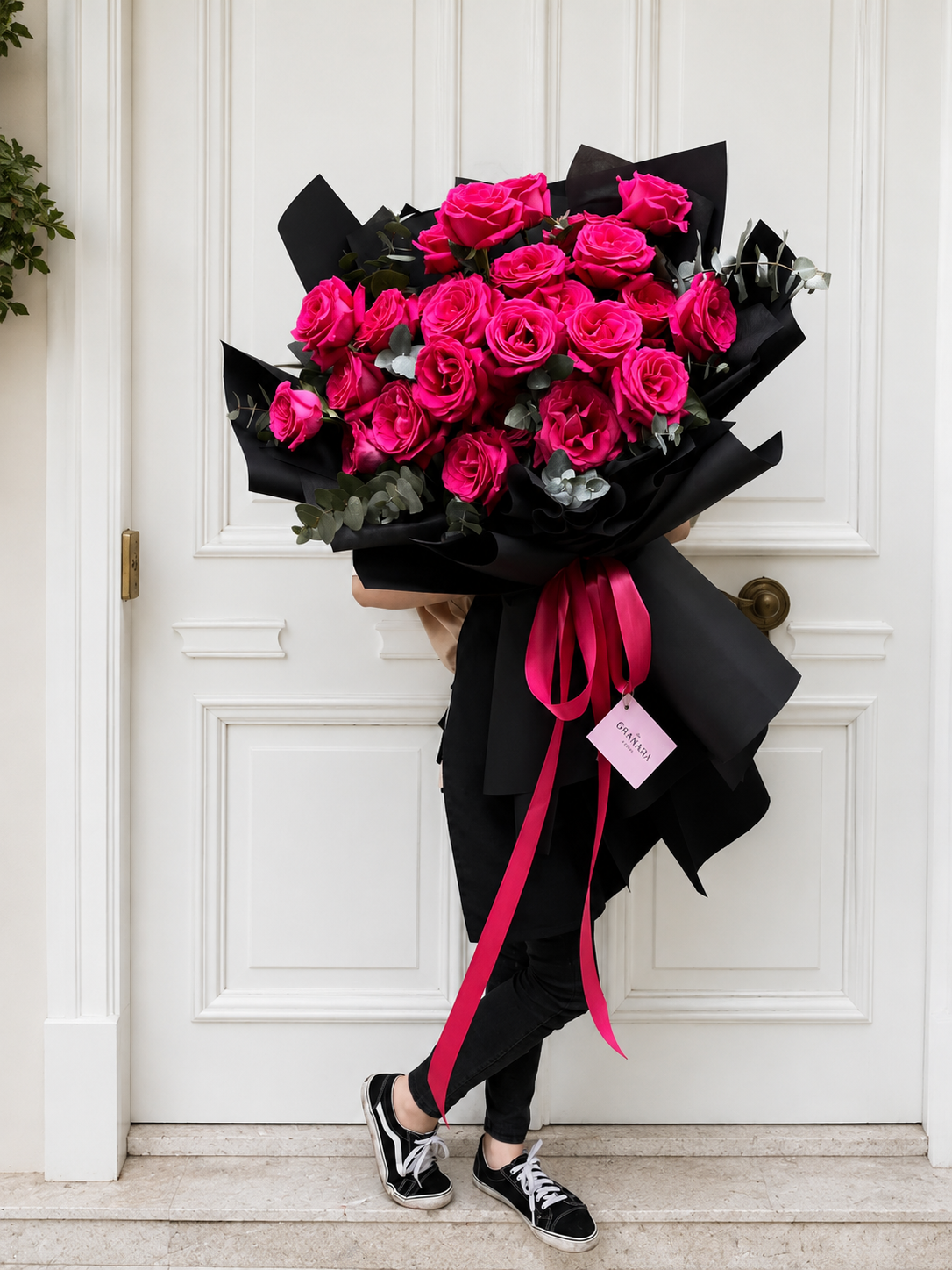 Royal Luxury Oversized Rose Bouquet – Available  Flowers in All San Diego