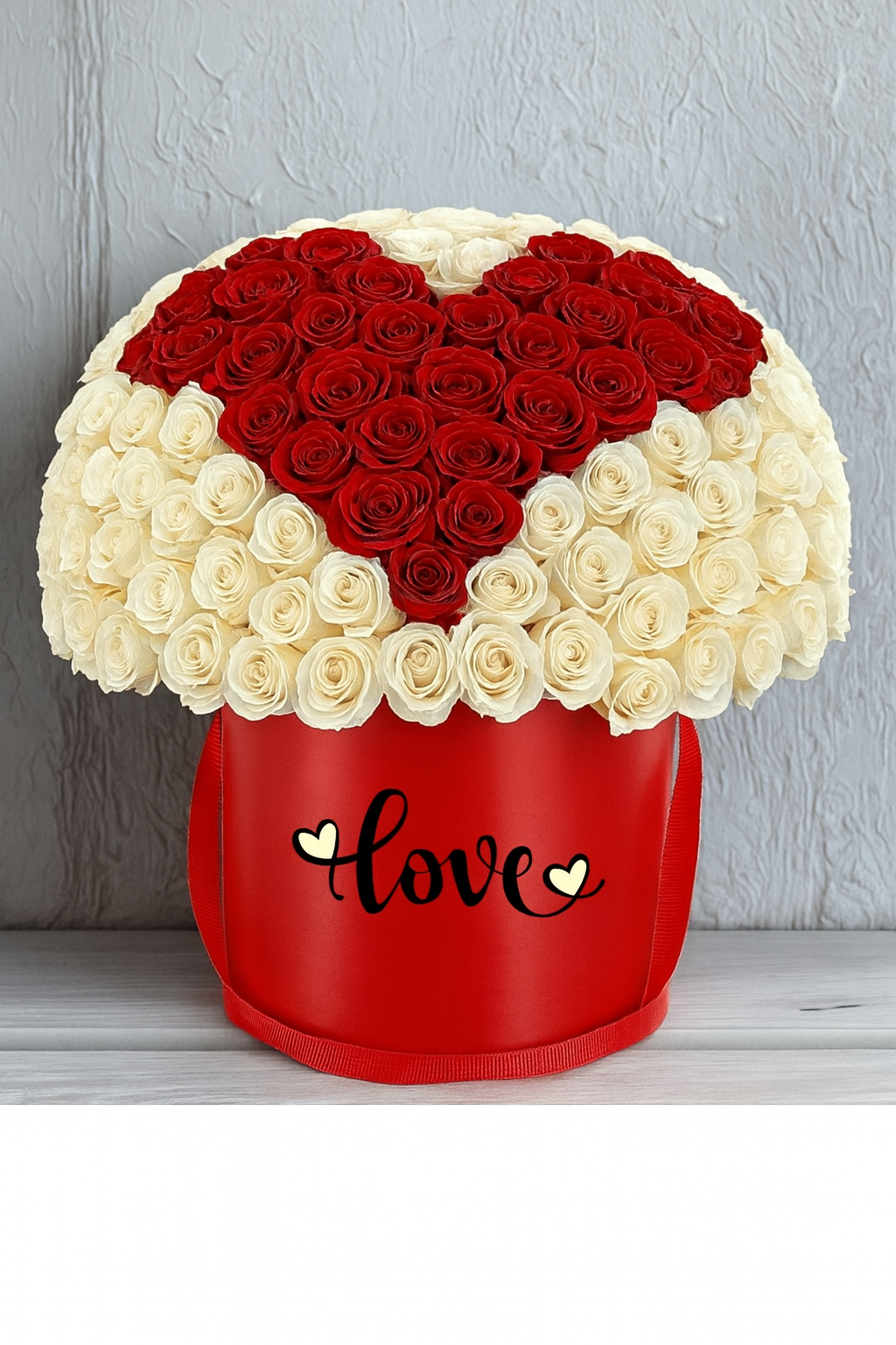Luxury Heart-Shaped Rose Box – Red & White Roses