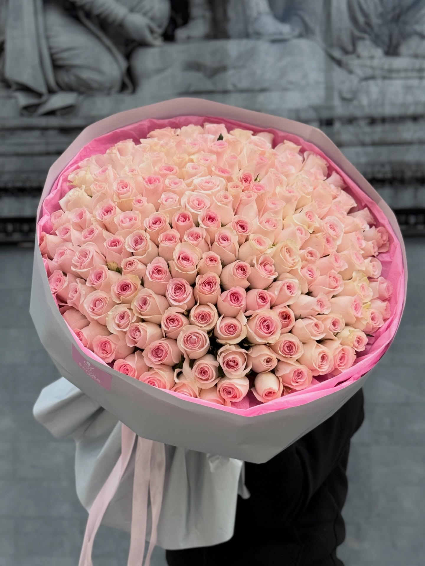 Copa Rose Bouquet San Diego | Luxury Round Hand-Tied Roses – Granada Floral