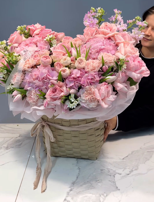 Blush Bloom Basket – Elegant Pink Arrangement with Roses & Seasonal Flowers