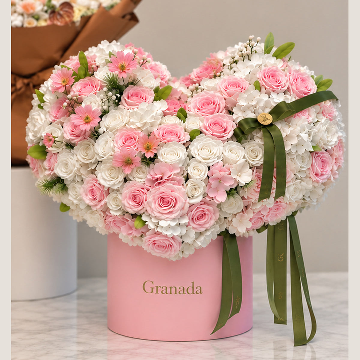 Pink Granada luxury heart shaped rose flower box for birthday and romantic delivery in San Diego