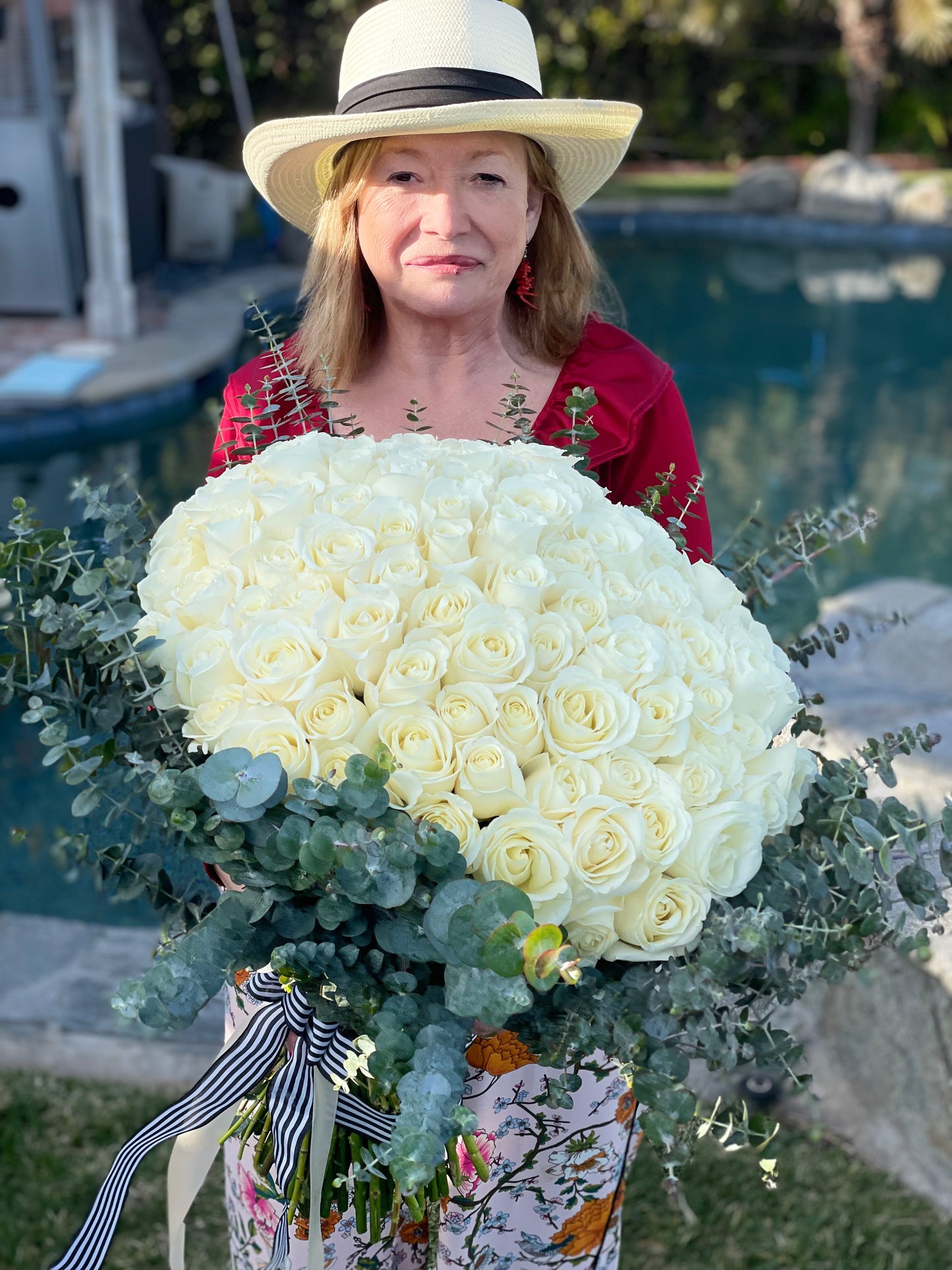 Standing Rose Bouquet