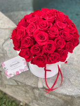 For you Box only roses