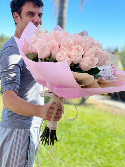 Simply Delicate hand - Tied bouquet