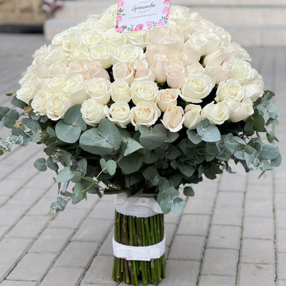 Standing Rose Bouquet